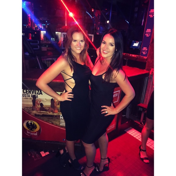 Dresses & Skirts - Backless dress